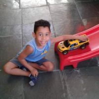 balao-amarelo-